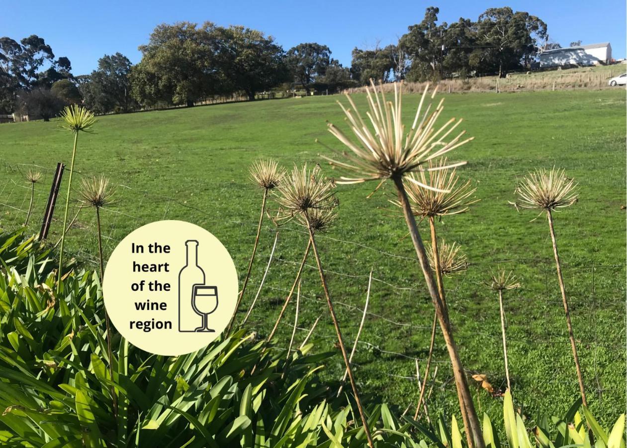 Отель Adelaide Hills Escape Woodside Экстерьер фото