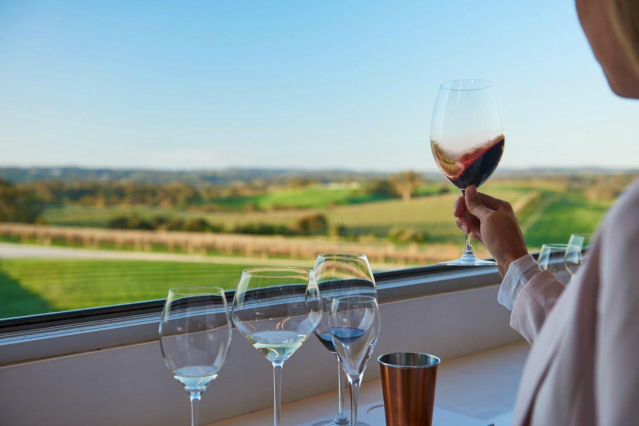 Отель Adelaide Hills Escape Woodside Экстерьер фото